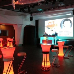 Buehne mit DJ
